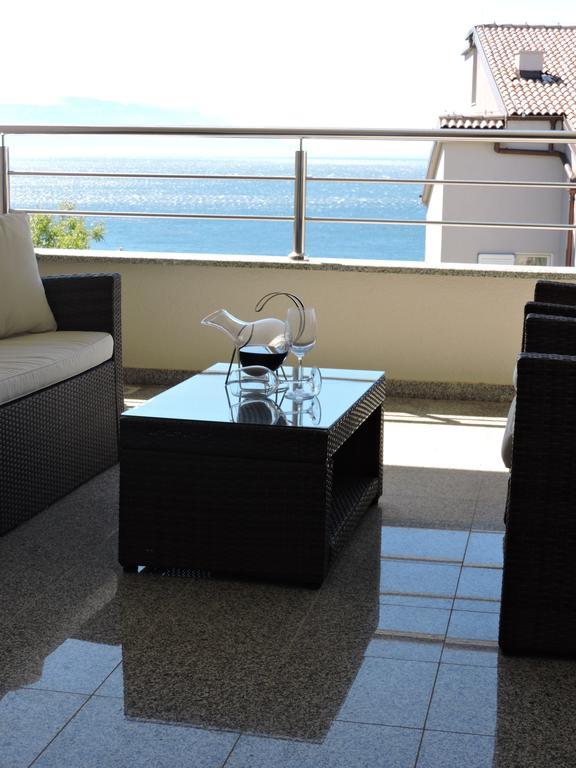 Apartments Villa Residenca Novi Vinodolski Exterior foto